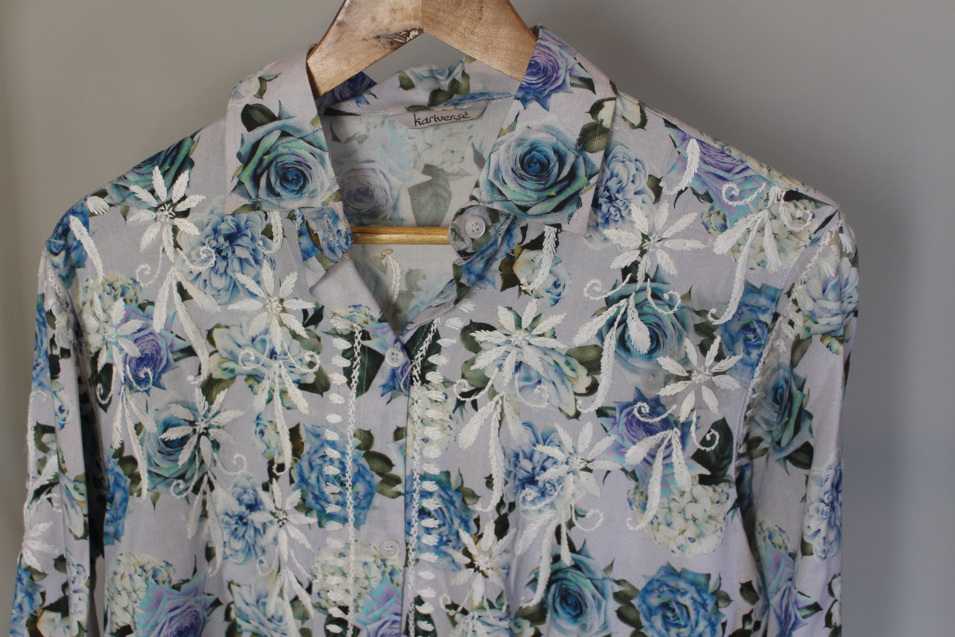 Chikankari embroidered & floral printed 3/4 sleeves shirt