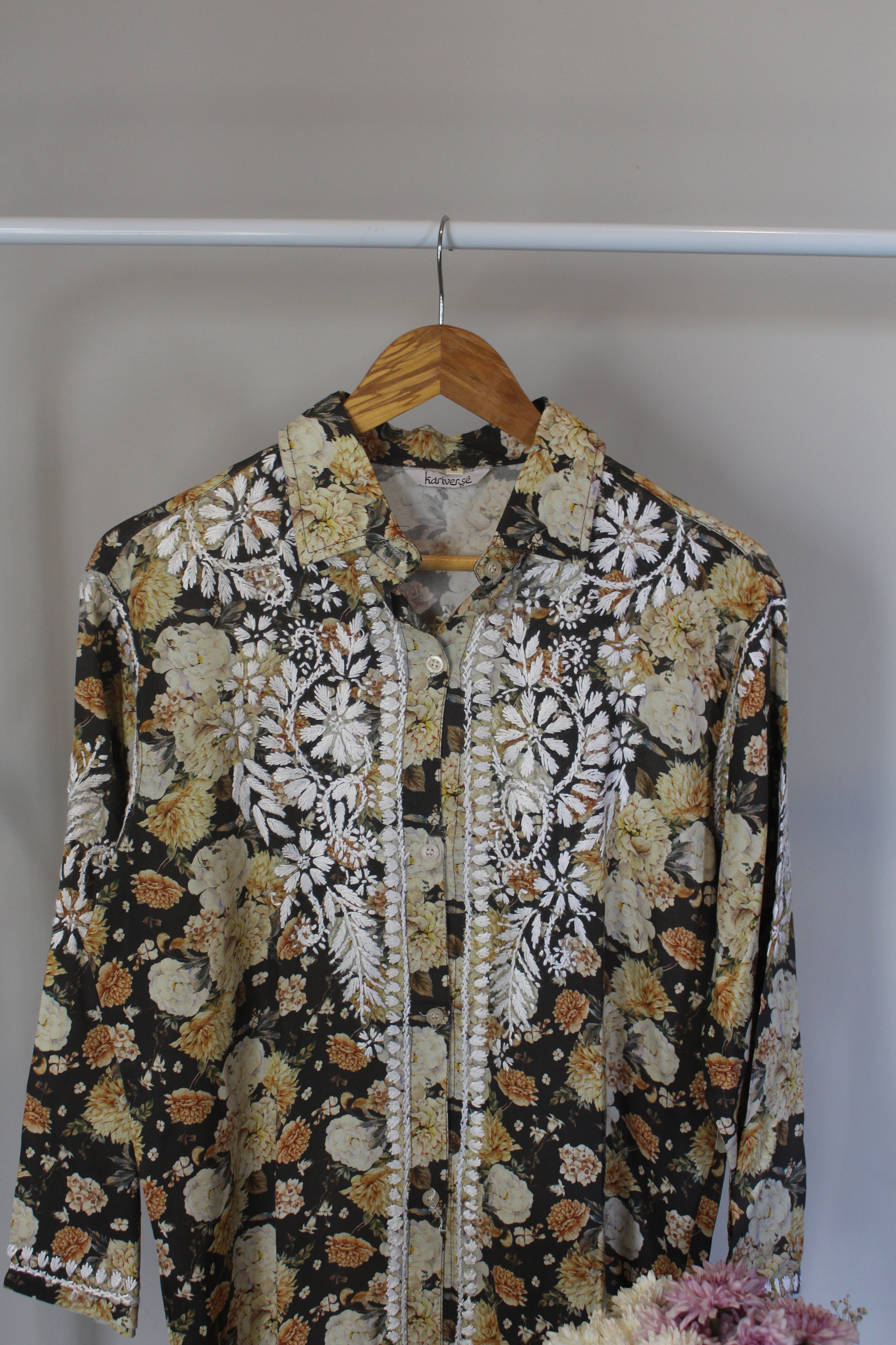 Chikankari embroidered & floral printed 3/4 sleeve shirt