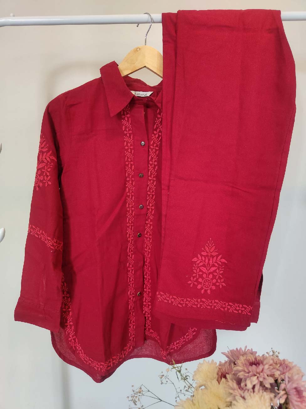 Chikankari embroidered high low hem full sleeves co-ord set